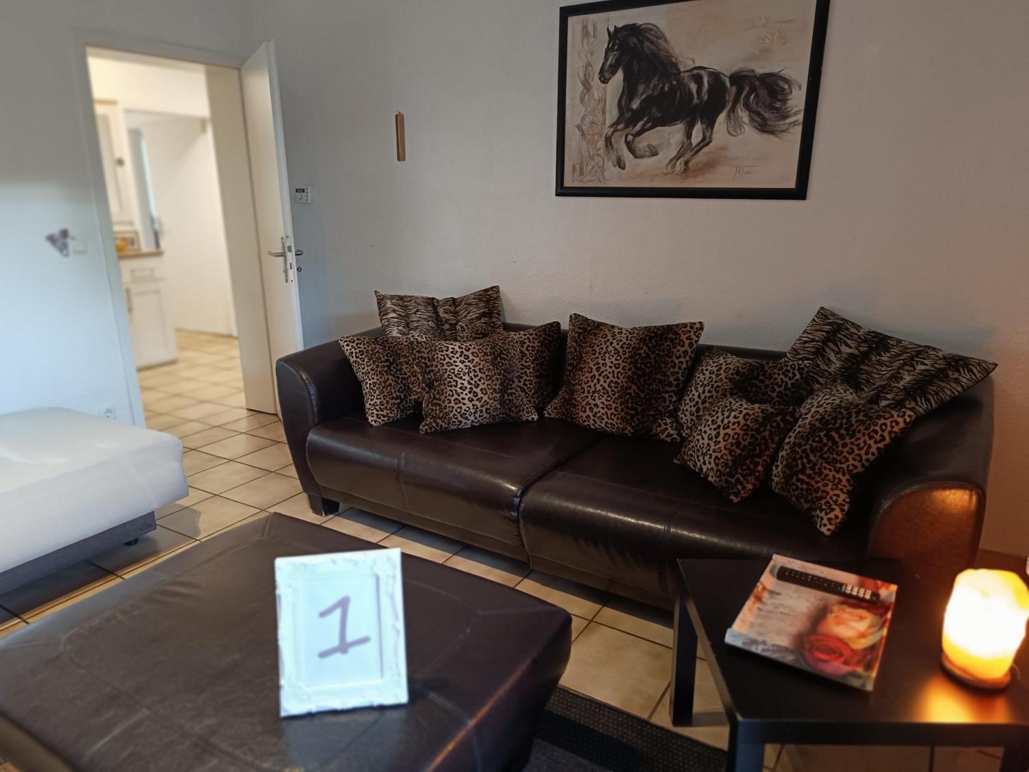 5X Balkon-Apartments Mit Kueche 40-65Qm Ruhrgebietferienwohnung Dobry-Fuchs Oberhausen  Exterior photo