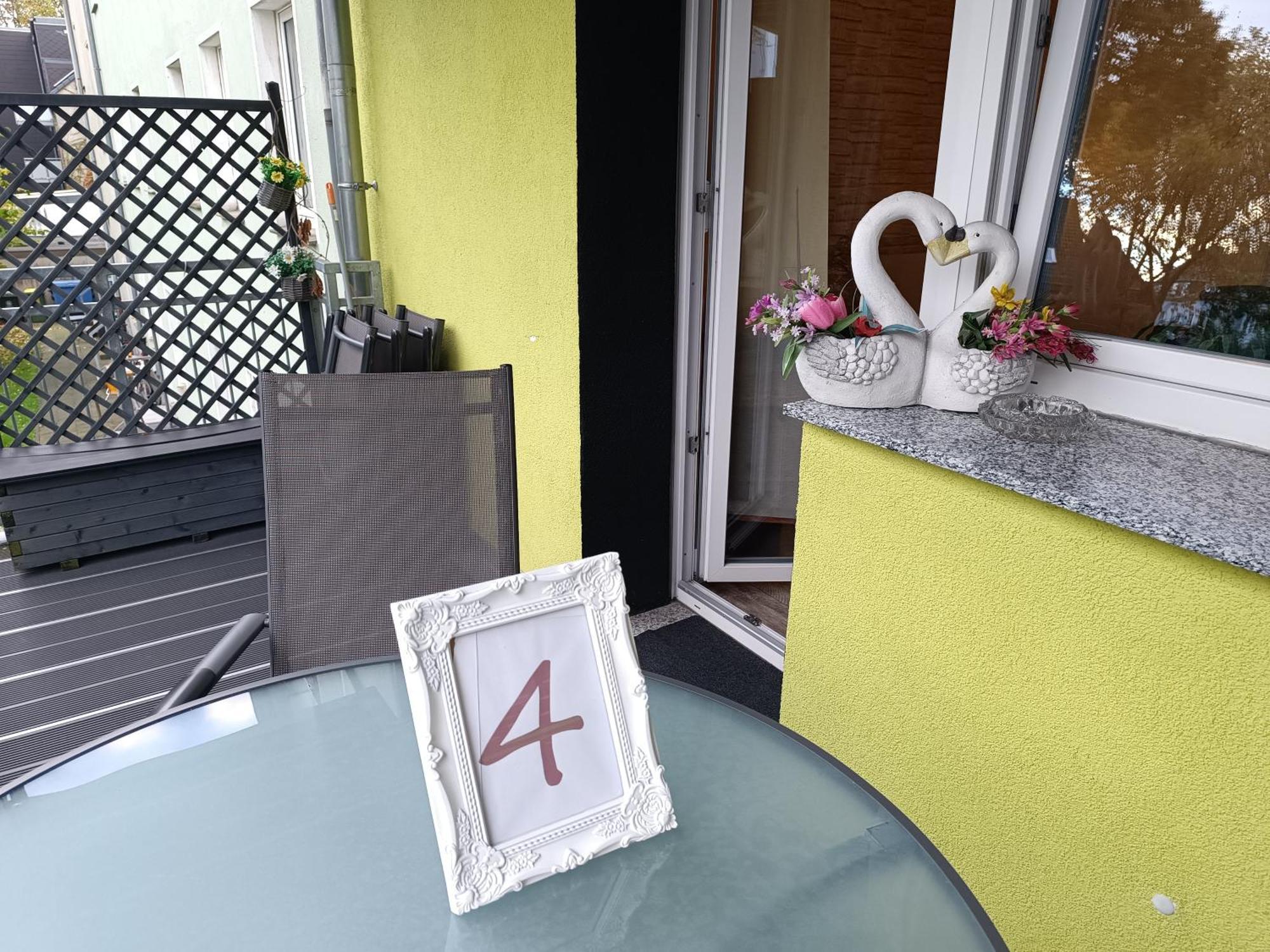 5X Balkon-Apartments Mit Kueche 40-65Qm Ruhrgebietferienwohnung Dobry-Fuchs Oberhausen  Exterior photo